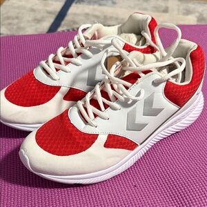 Hummel White and Red Men's Athletic Sneakers